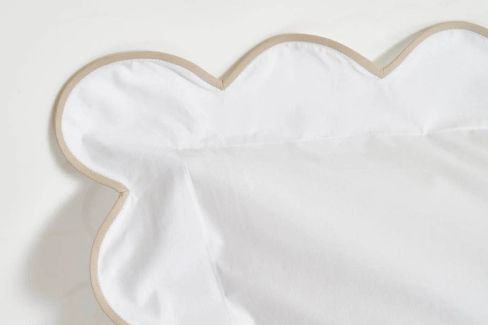 White with Sand Scalloped Bias
